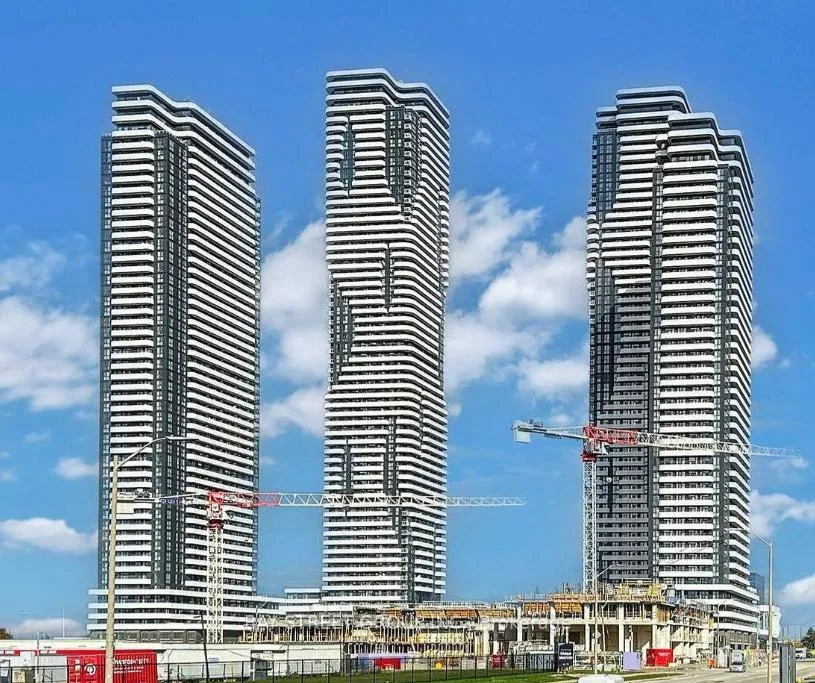 Photo 1 of Unit 612, 8 interchange Way, Vaughan, Vaughan Corporate Centre — HOMEH