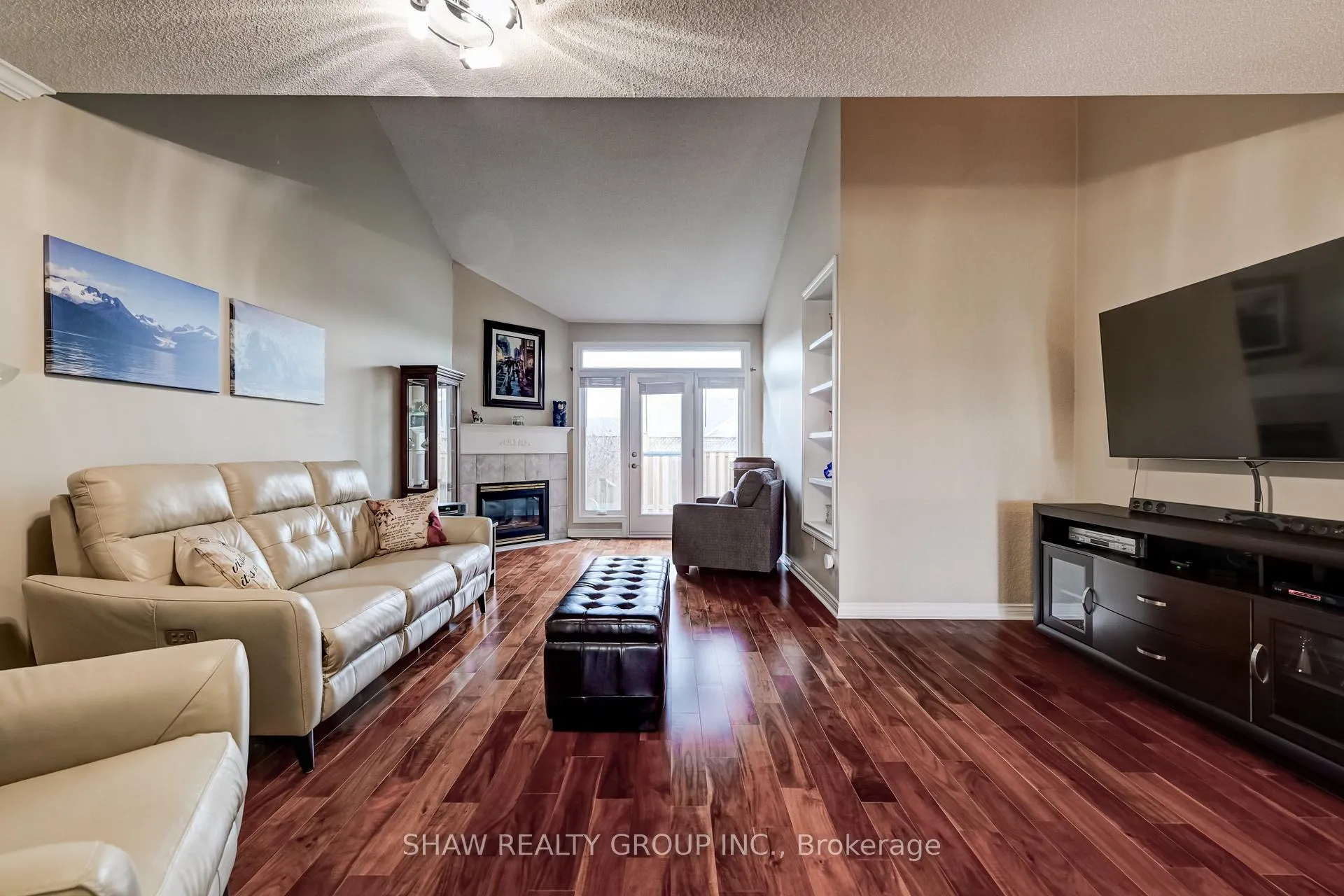 Photo 10 of Unit 44, 94 Greentrail Drive, Hamilton, Twenty Place — HOMEH