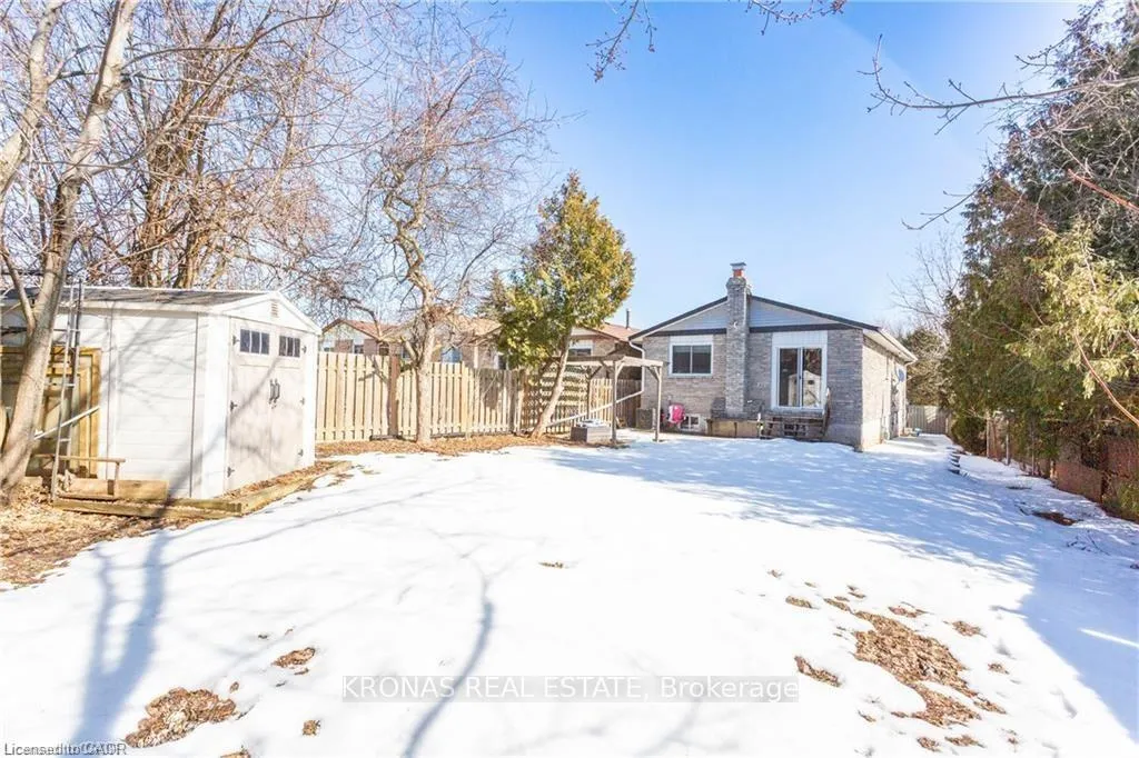Photo 18 of 2303 Malcolm Crescent, Burlington, Brant Hills — HOMEH
