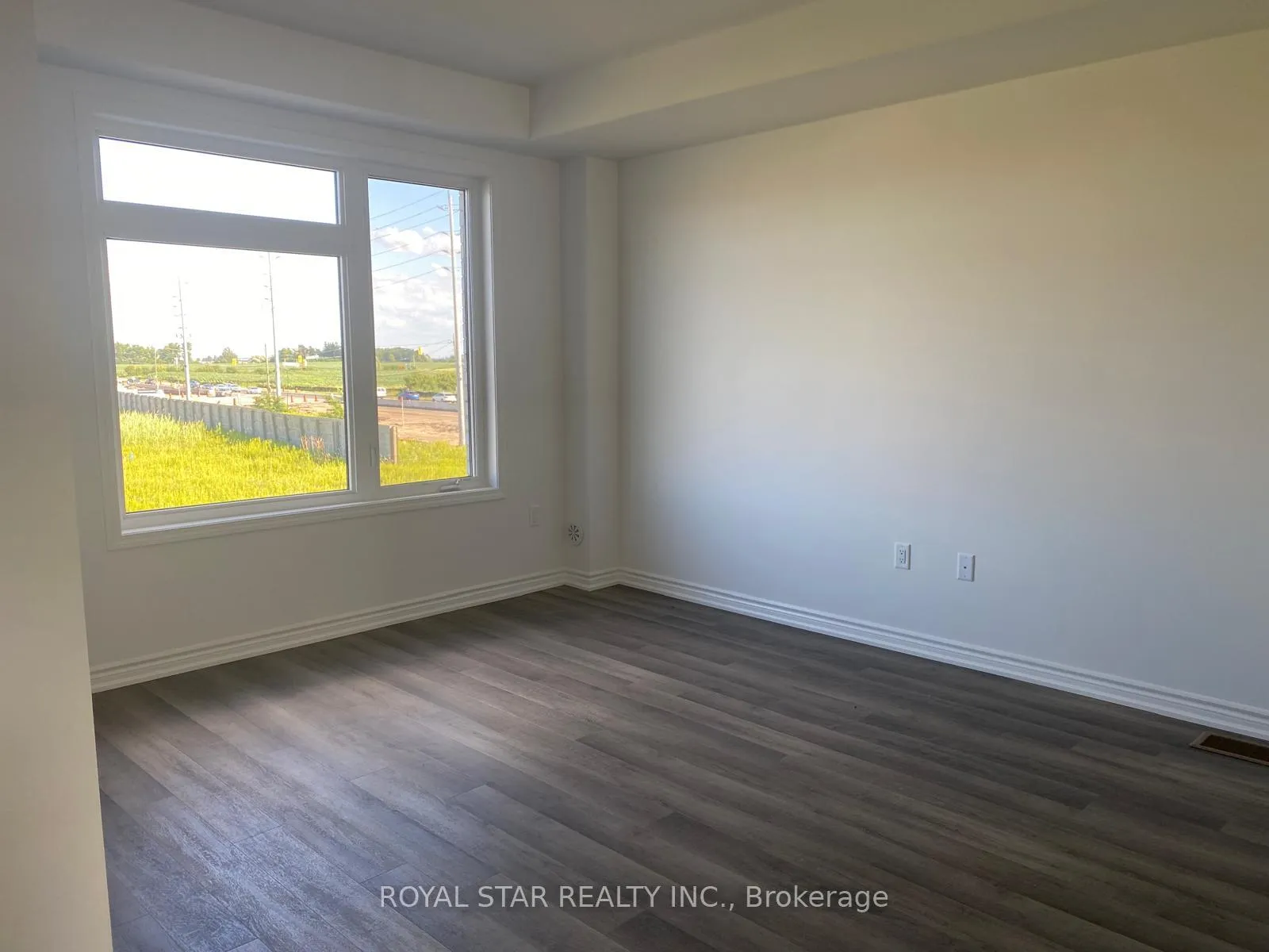Photo 25 of 138 Keppel Circle, Brampton, Northwest Brampton — HOMEH
