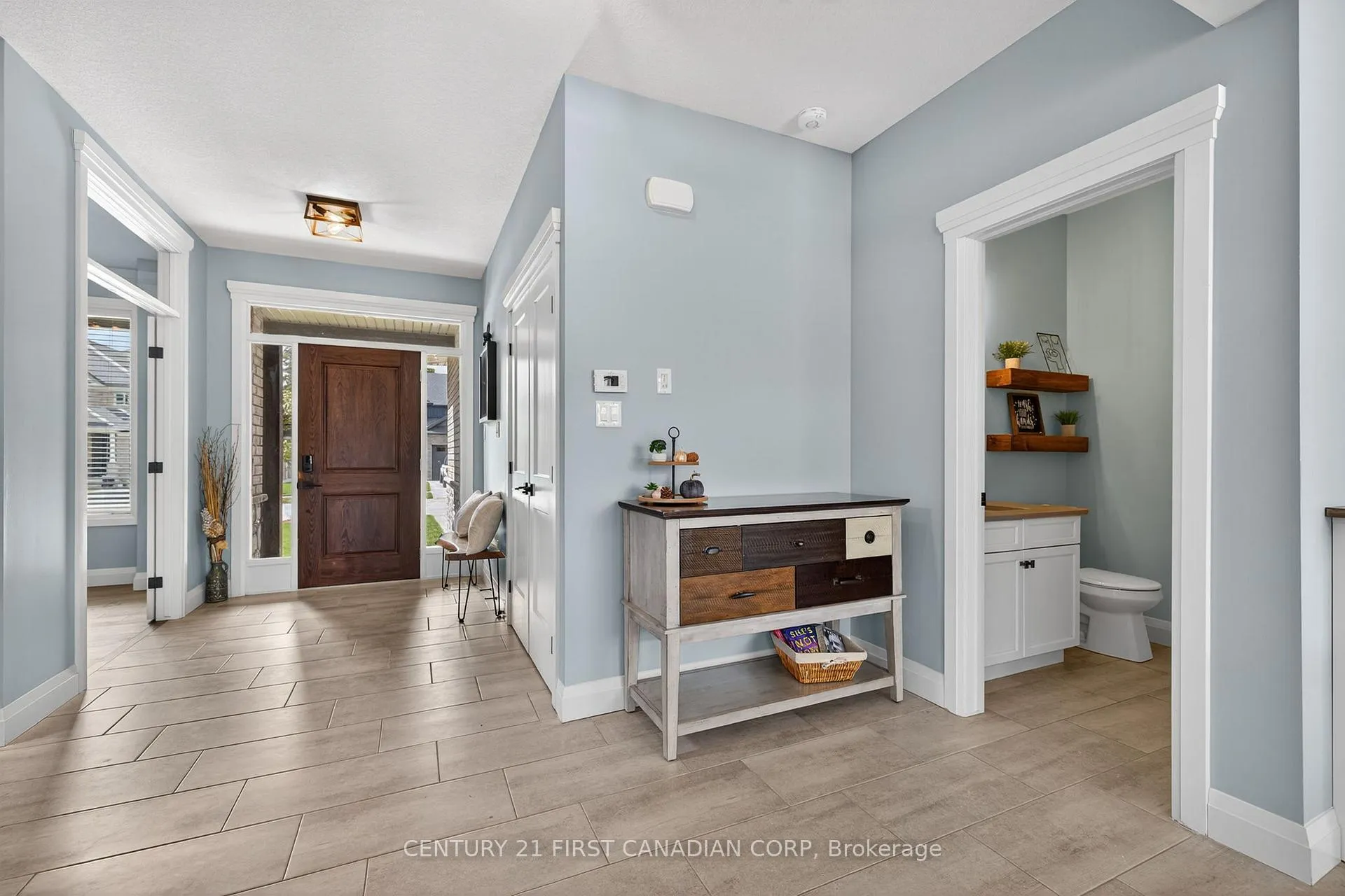 Photo 12 of 99 Thames Springs Crescent, Zorra, Thamesford — HOMEH