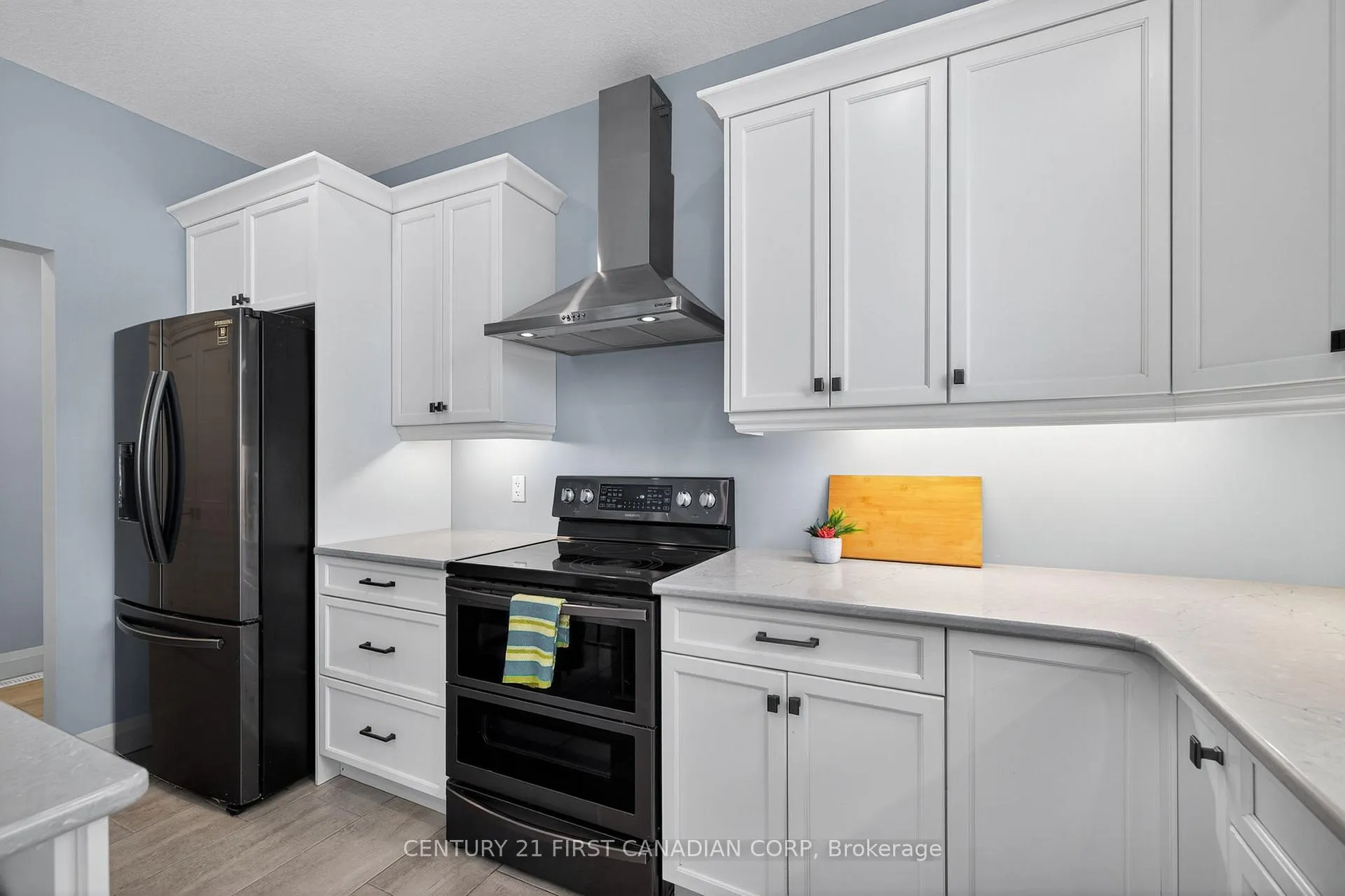 Photo 22 of 99 Thames Springs Crescent, Zorra, Thamesford — HOMEH