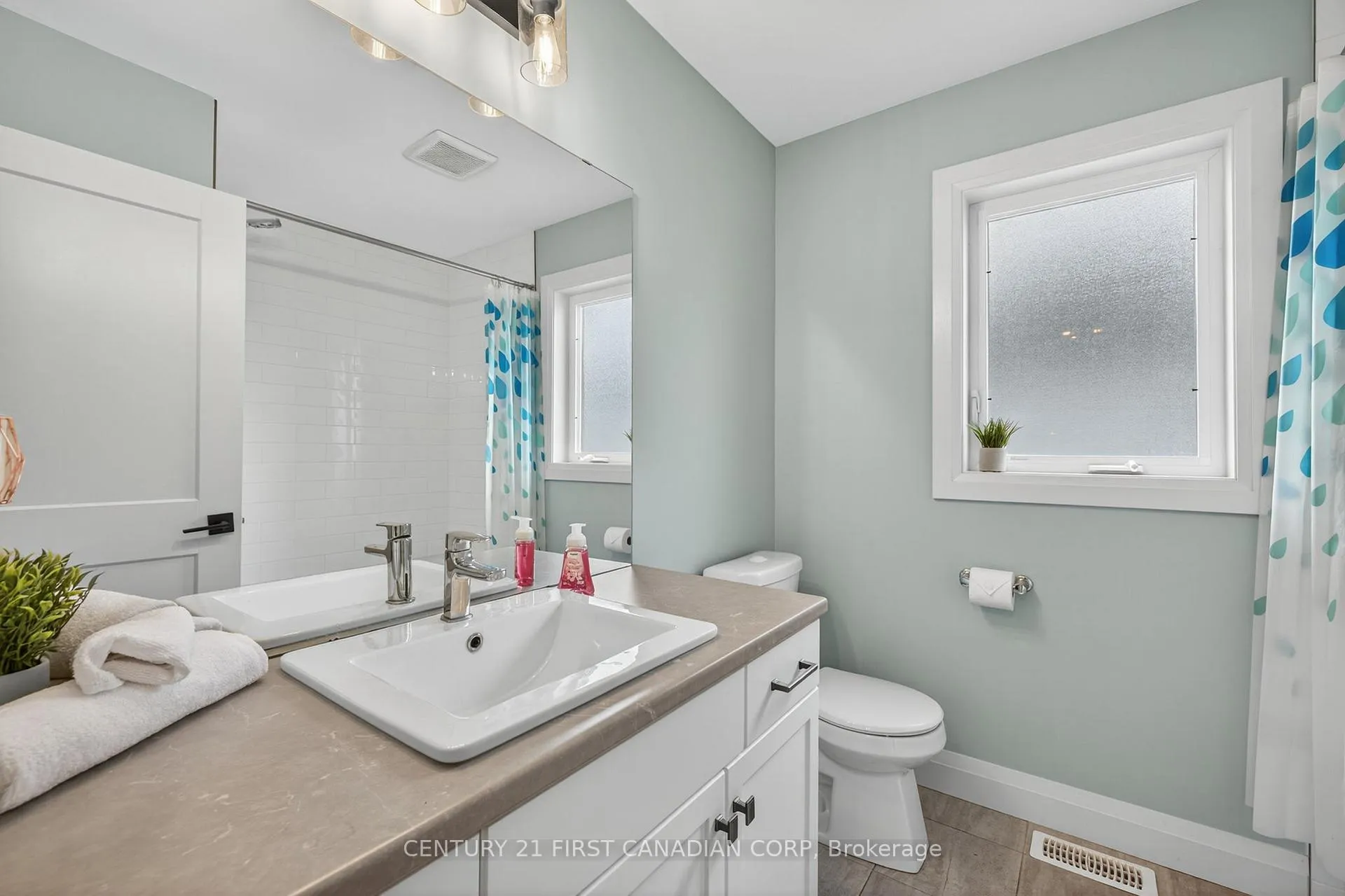 Photo 32 of 99 Thames Springs Crescent, Zorra, Thamesford — HOMEH