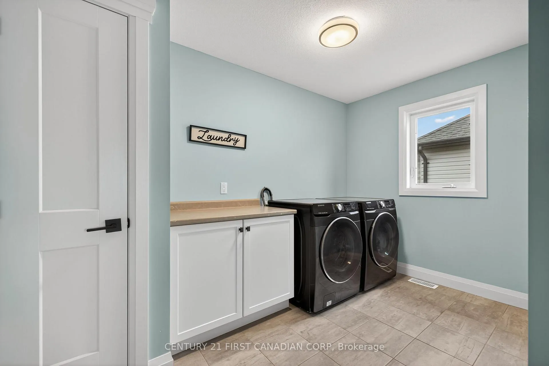 Photo 33 of 99 Thames Springs Crescent, Zorra, Thamesford — HOMEH