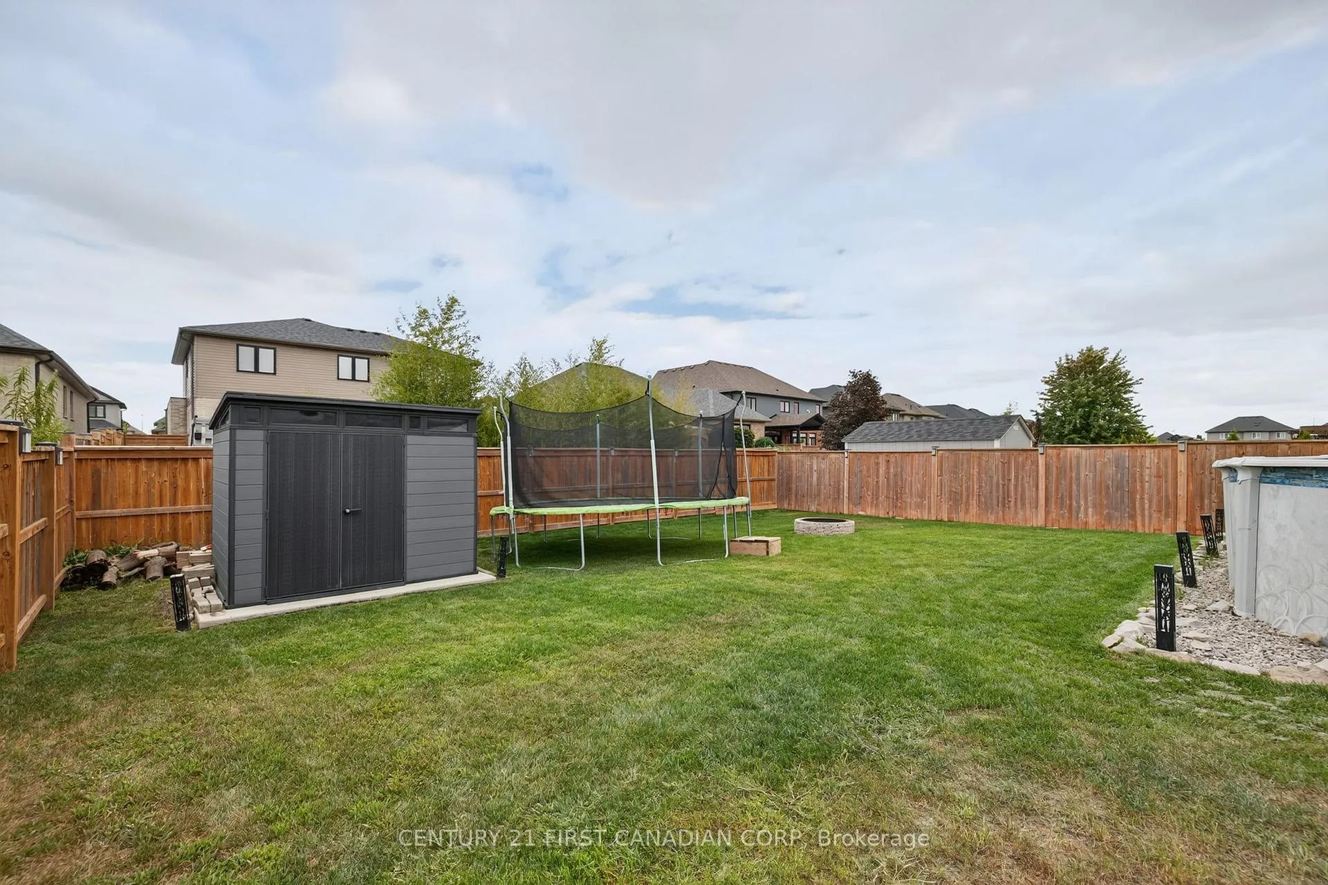 Photo 44 of 99 Thames Springs Crescent, Zorra, Thamesford — HOMEH