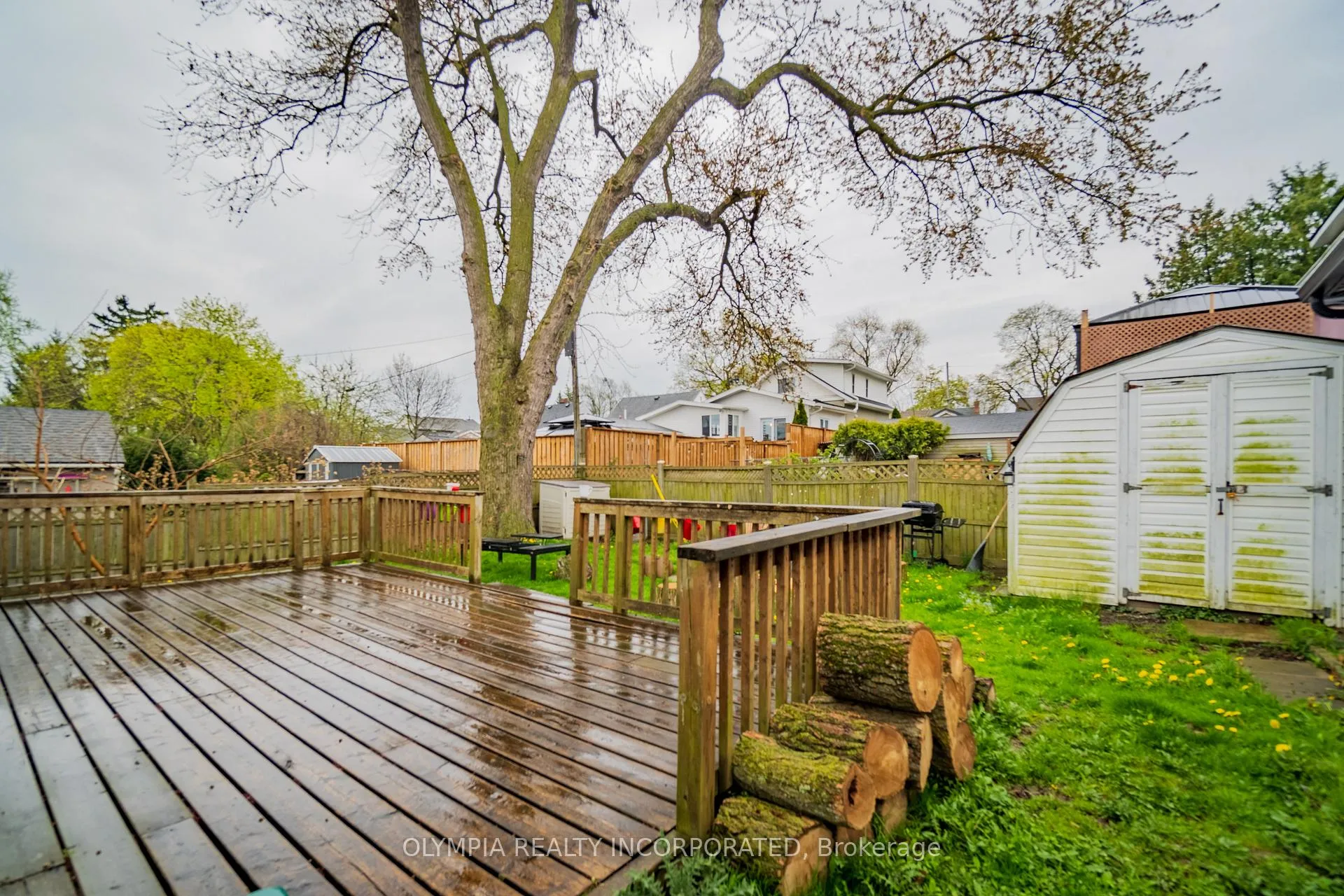 Photo 3 of 5448 Hamilton Street, Niagara Falls, Downtown — HOMEH