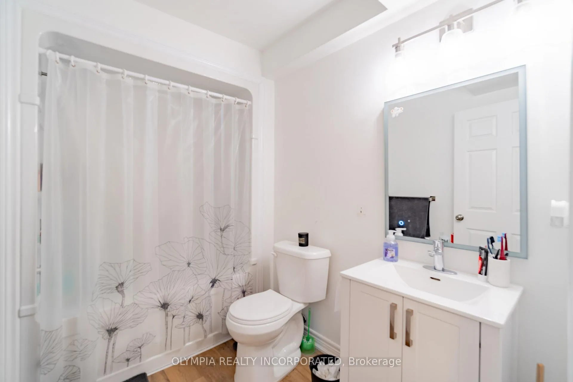 Photo 8 of 5448 Hamilton Street, Niagara Falls, Downtown — HOMEH