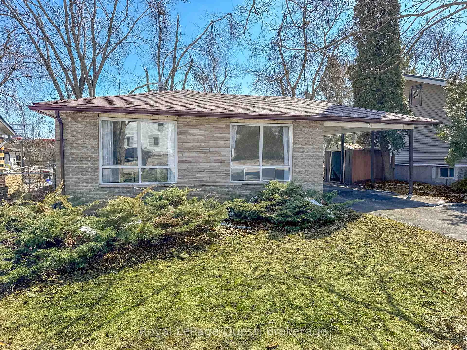 Photo 1 of 17 Rose Avenue, Orillia — HOMEH