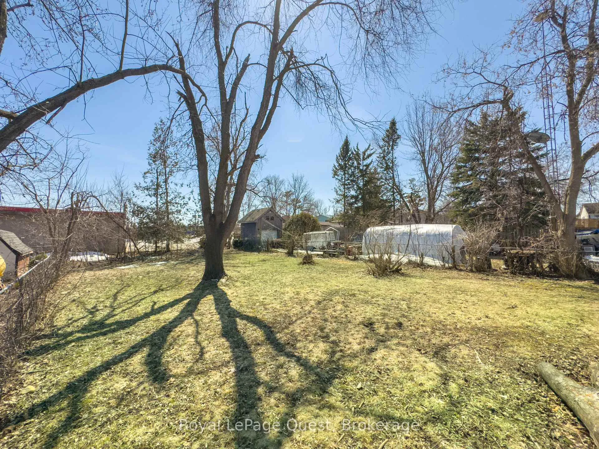 Photo 4 of 17 Rose Avenue, Orillia — HOMEH