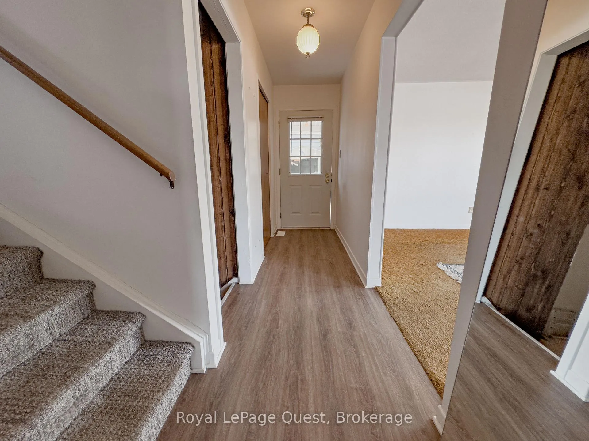 Photo 21 of 17 Rose Avenue, Orillia — HOMEH
