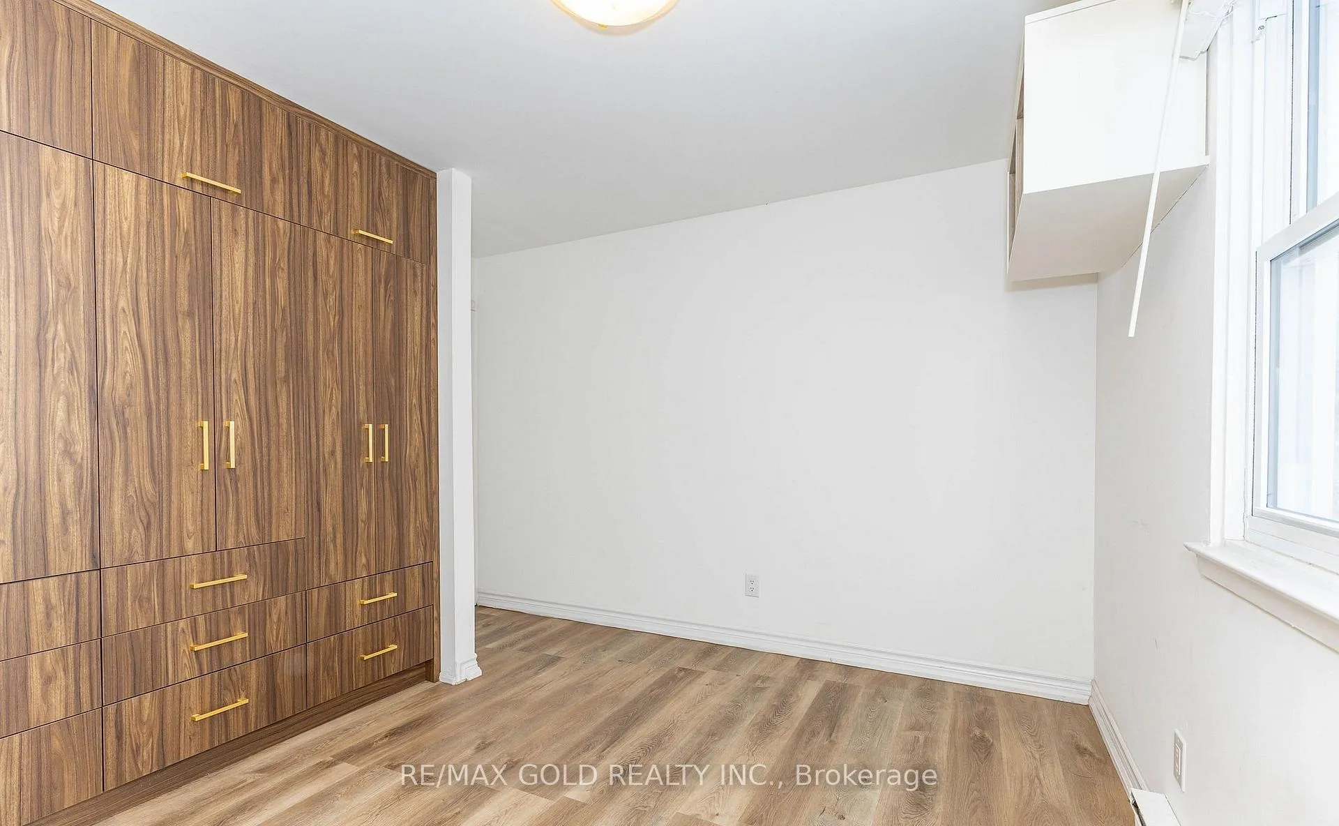 Photo 24 of 20 Harper Way, Markham, Aileen-Willowbrook — HOMEH