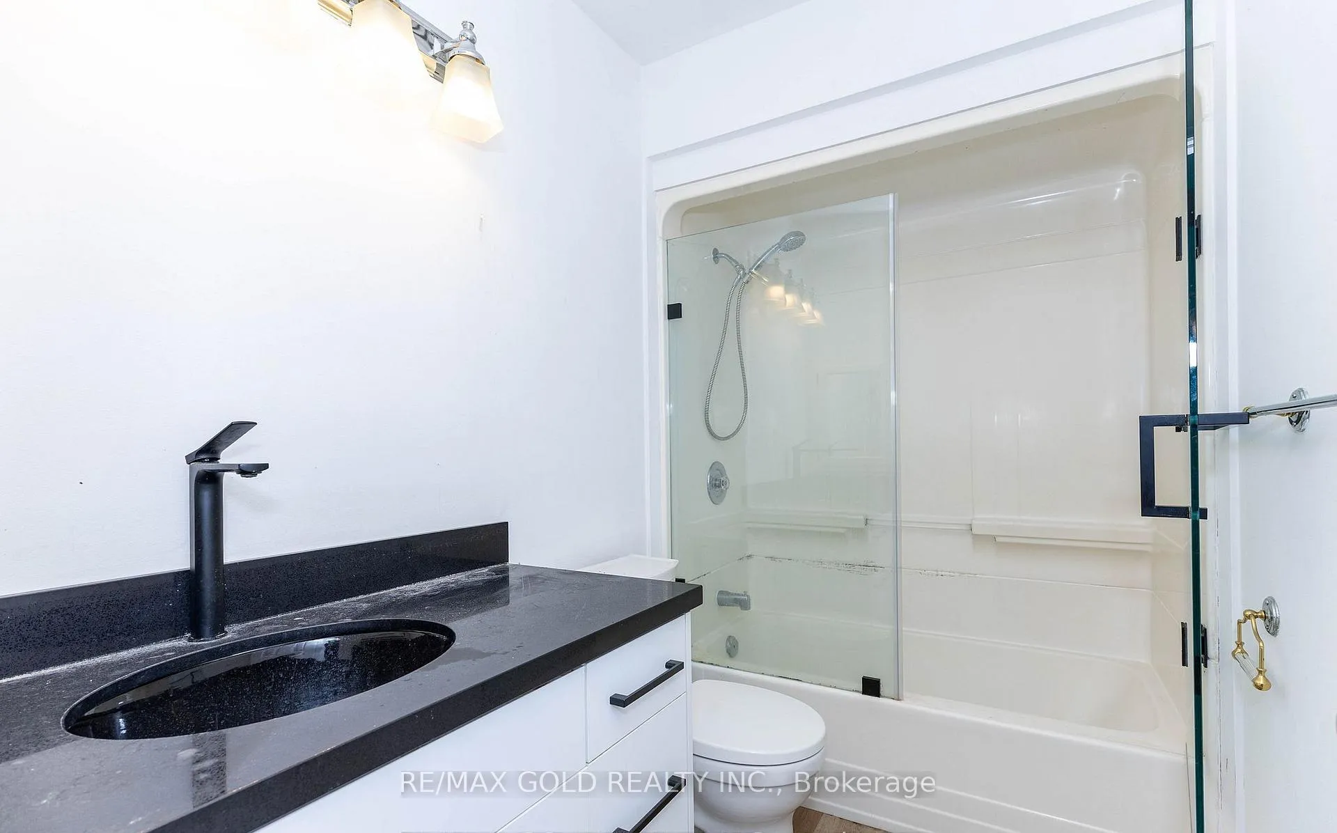 Photo 26 of 20 Harper Way, Markham, Aileen-Willowbrook — HOMEH