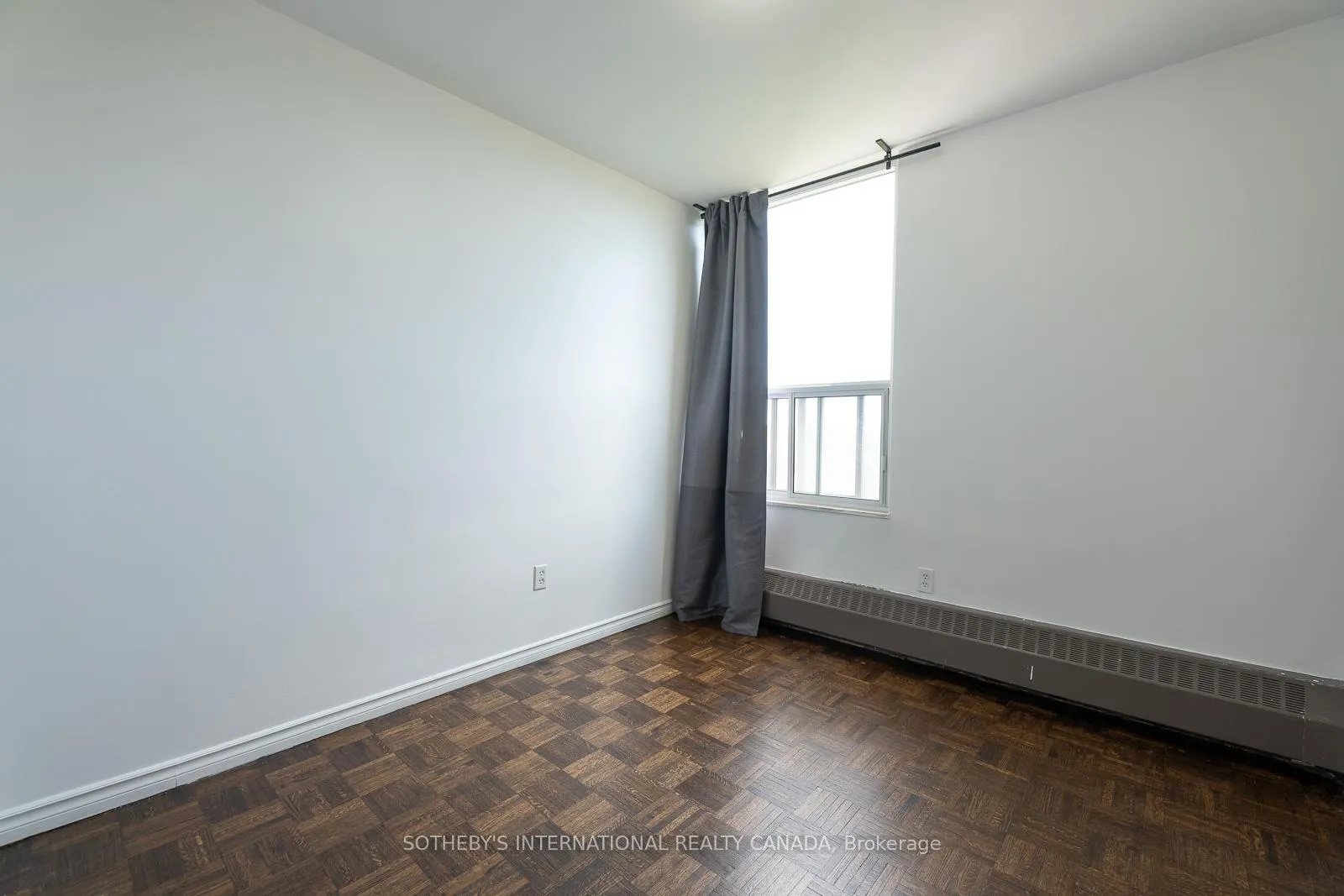 Photo 14 of Unit 706, 60 Pavane Link Way, Toronto, Flemingdon Park — HOMEH