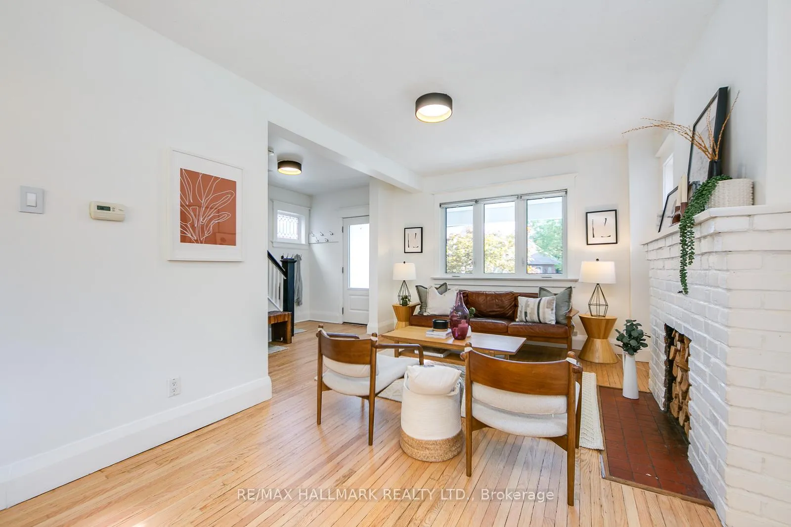Photo 10 of 120 Warden Avenue, Scarborough, Birchcliffe-Cliffside — HOMEH