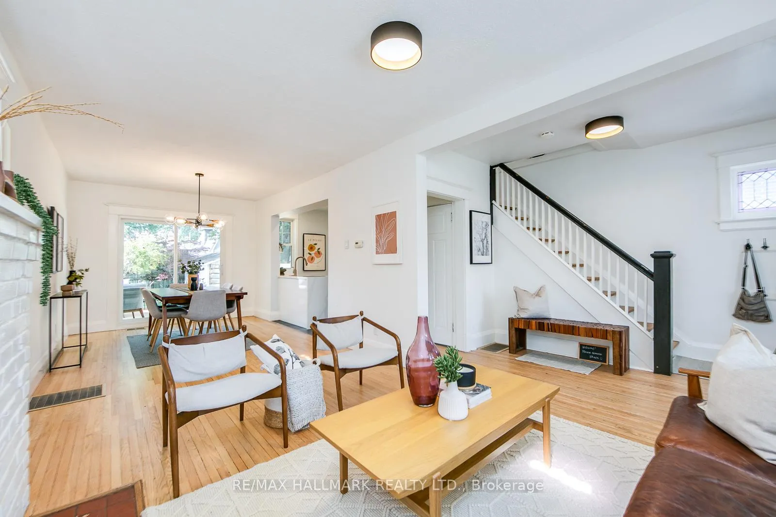Photo 11 of 120 Warden Avenue, Scarborough, Birchcliffe-Cliffside — HOMEH