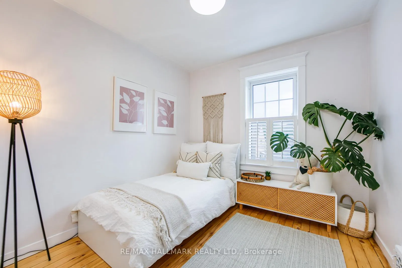 Photo 26 of 120 Warden Avenue, Scarborough, Birchcliffe-Cliffside — HOMEH