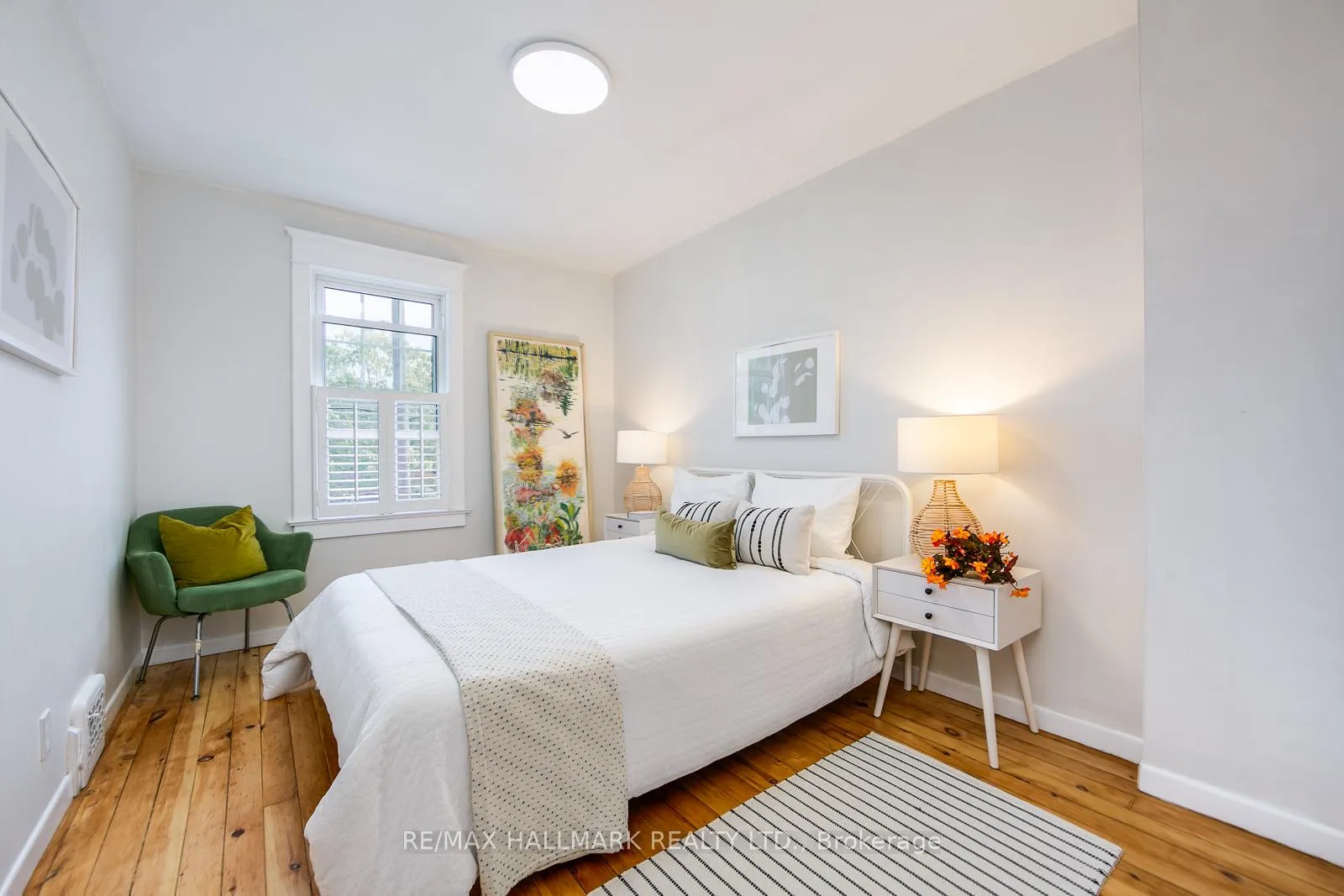 Photo 28 of 120 Warden Avenue, Scarborough, Birchcliffe-Cliffside — HOMEH