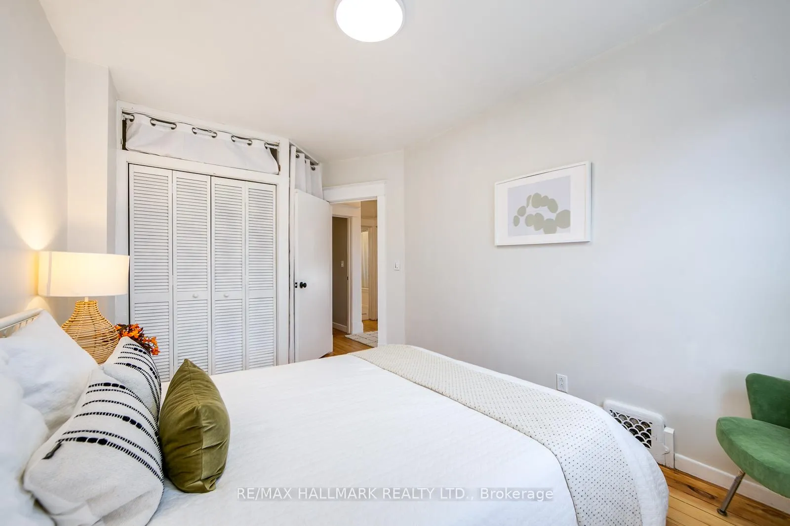 Photo 30 of 120 Warden Avenue, Scarborough, Birchcliffe-Cliffside — HOMEH
