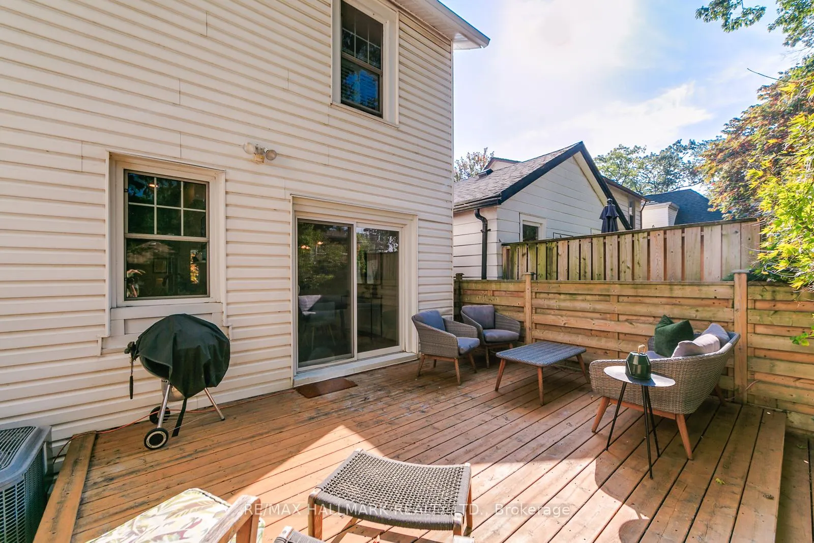 Photo 45 of 120 Warden Avenue, Scarborough, Birchcliffe-Cliffside — HOMEH