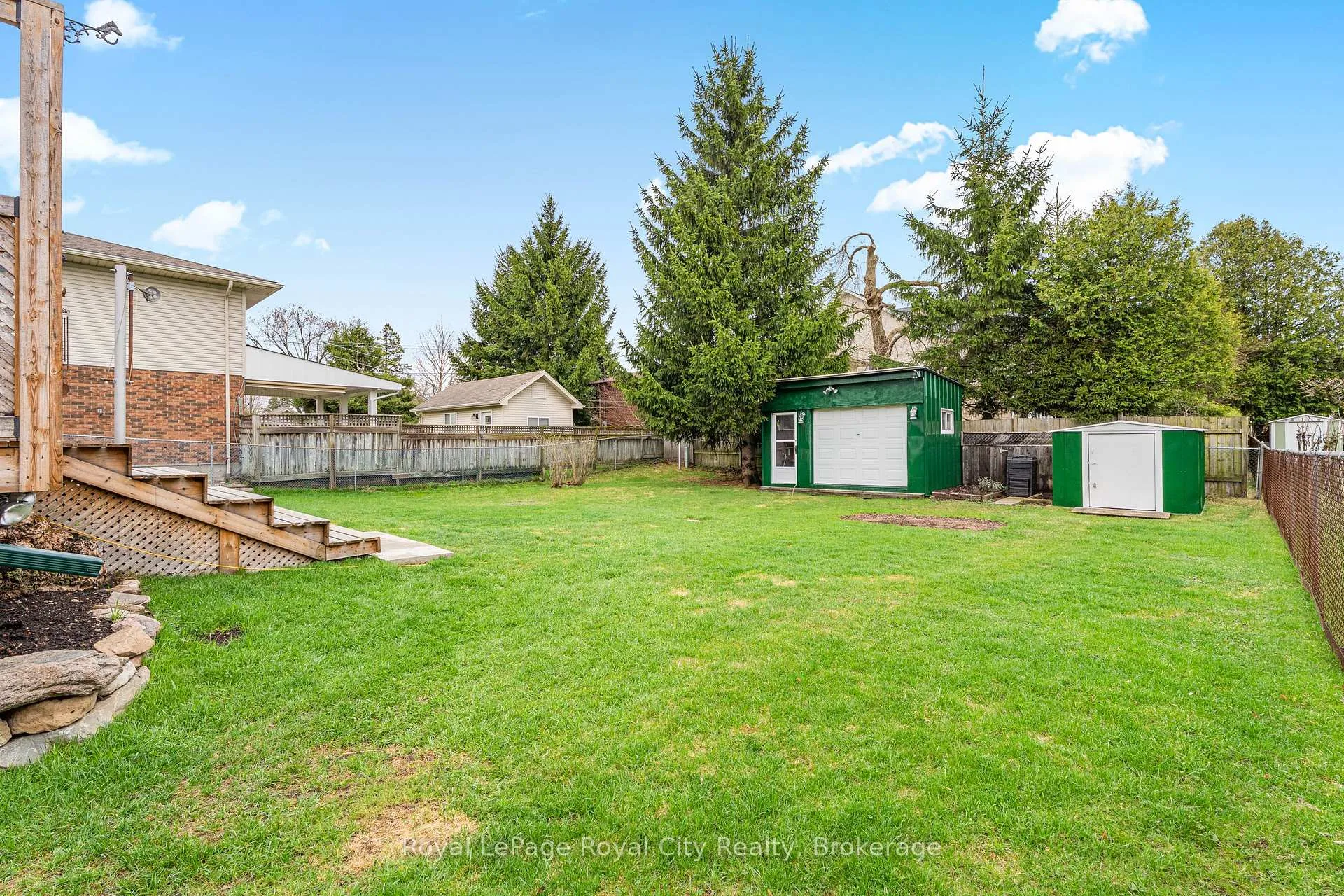 Photo 33 of 513 Speedvale Avenue E, Guelph, Victoria North — HOMEH