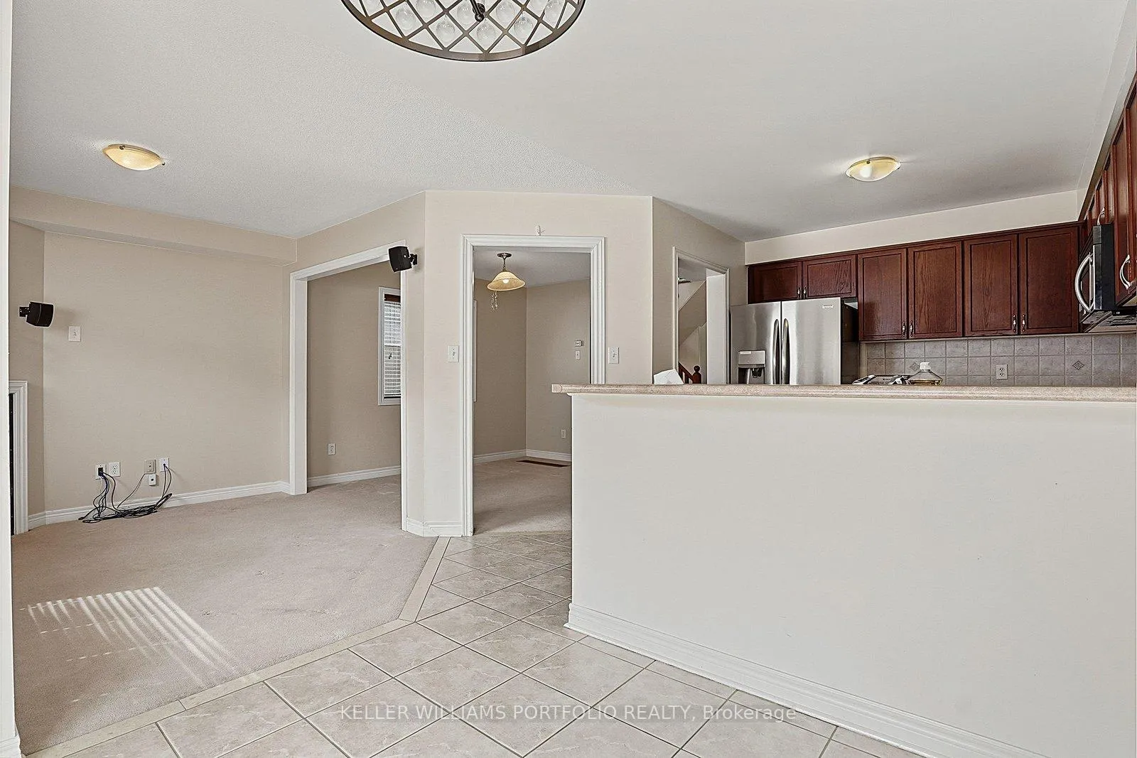 Photo 20 of 32 Warnford Circle, Ajax, Northeast Ajax — HOMEH