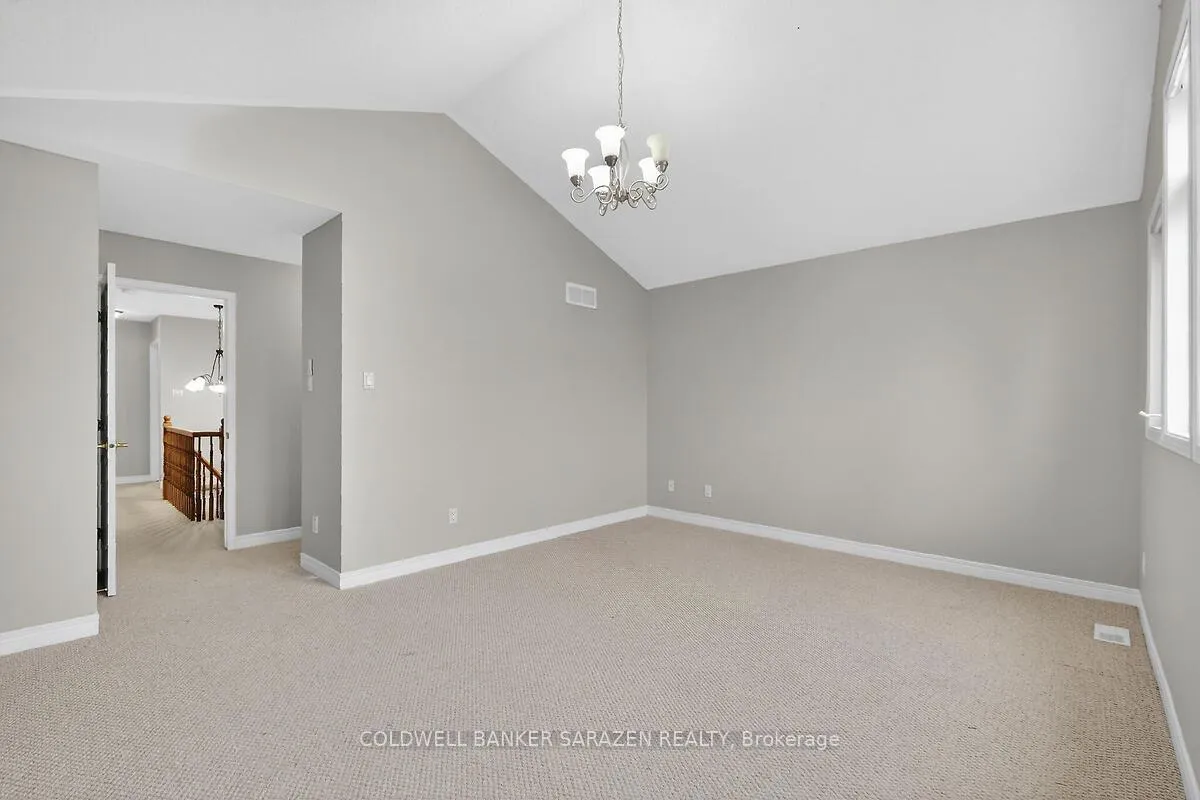 Photo 34 of 33 Rialto Way, Ottawa, Hunt Club Park/Greenboro — HOMEH