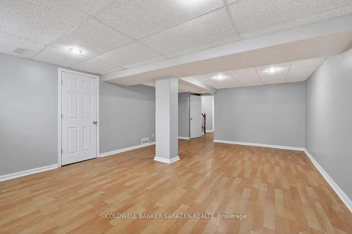 Photo 43 of 33 Rialto Way, Ottawa, Hunt Club Park/Greenboro — HOMEH
