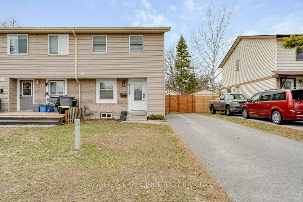Front of 1079 Basswood Place