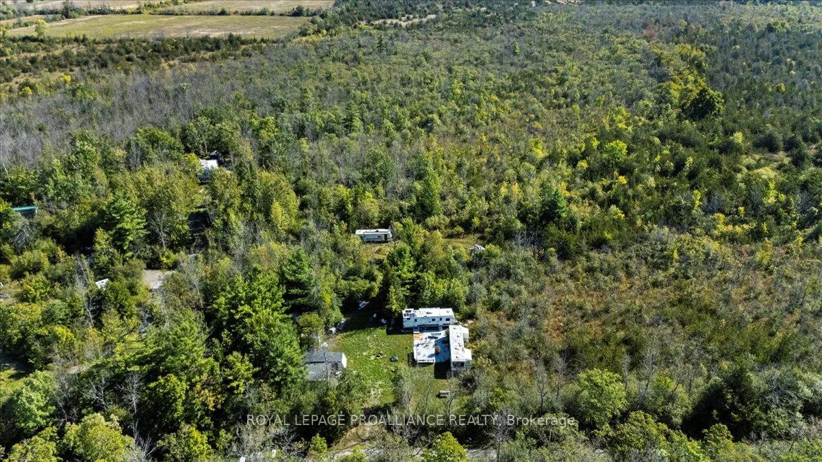 Photo 4 of 467 Lighthall Road, Prince Edward County, Athol Ward — HOMEH