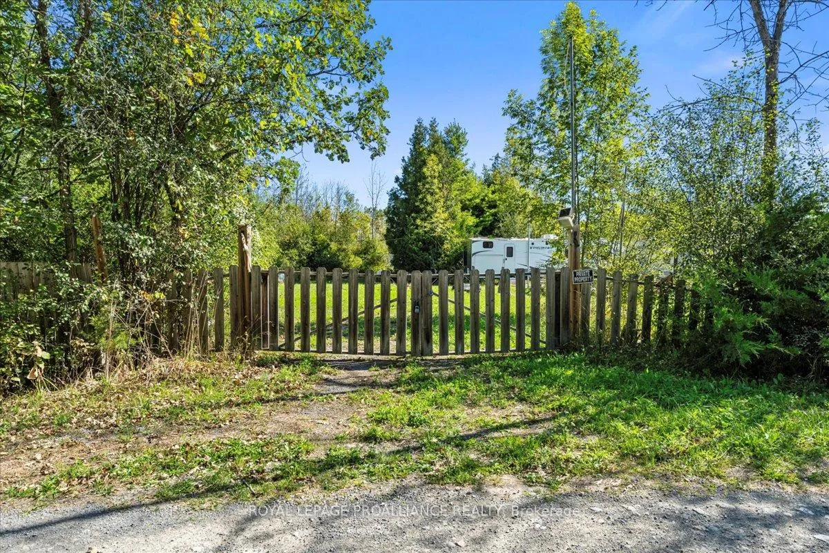 Photo 18 of 467 Lighthall Road, Prince Edward County, Athol Ward — HOMEH