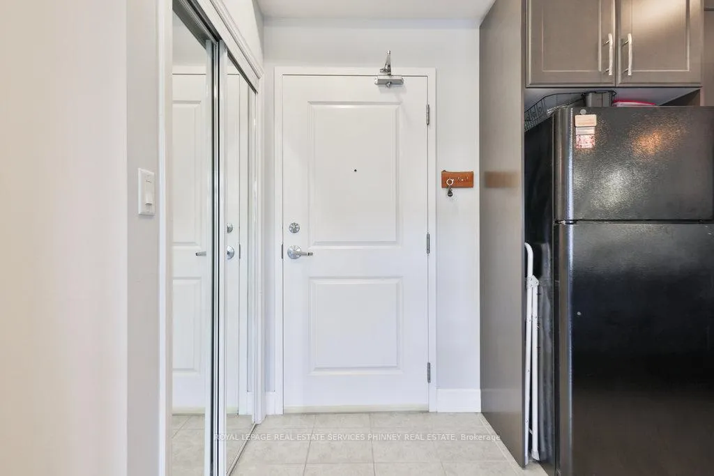 Photo 3 of Unit 230, 5317 Upper Middle Road, Burlington, Orchard — HOMEH