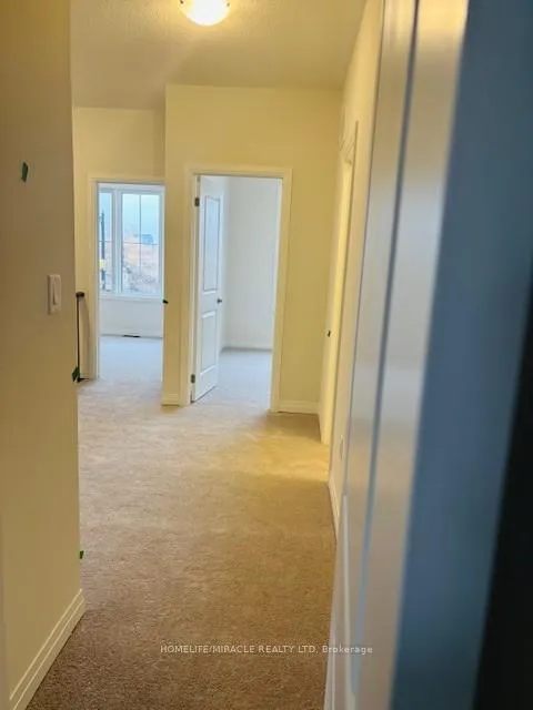 Photo 12 of 21 Fieldfare Road, Brampton, Credit Valley — HOMEH
