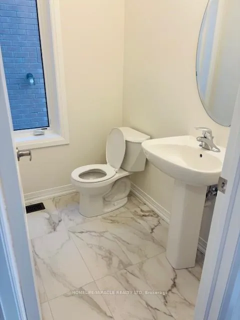 Photo 20 of 21 Fieldfare Road, Brampton, Credit Valley — HOMEH