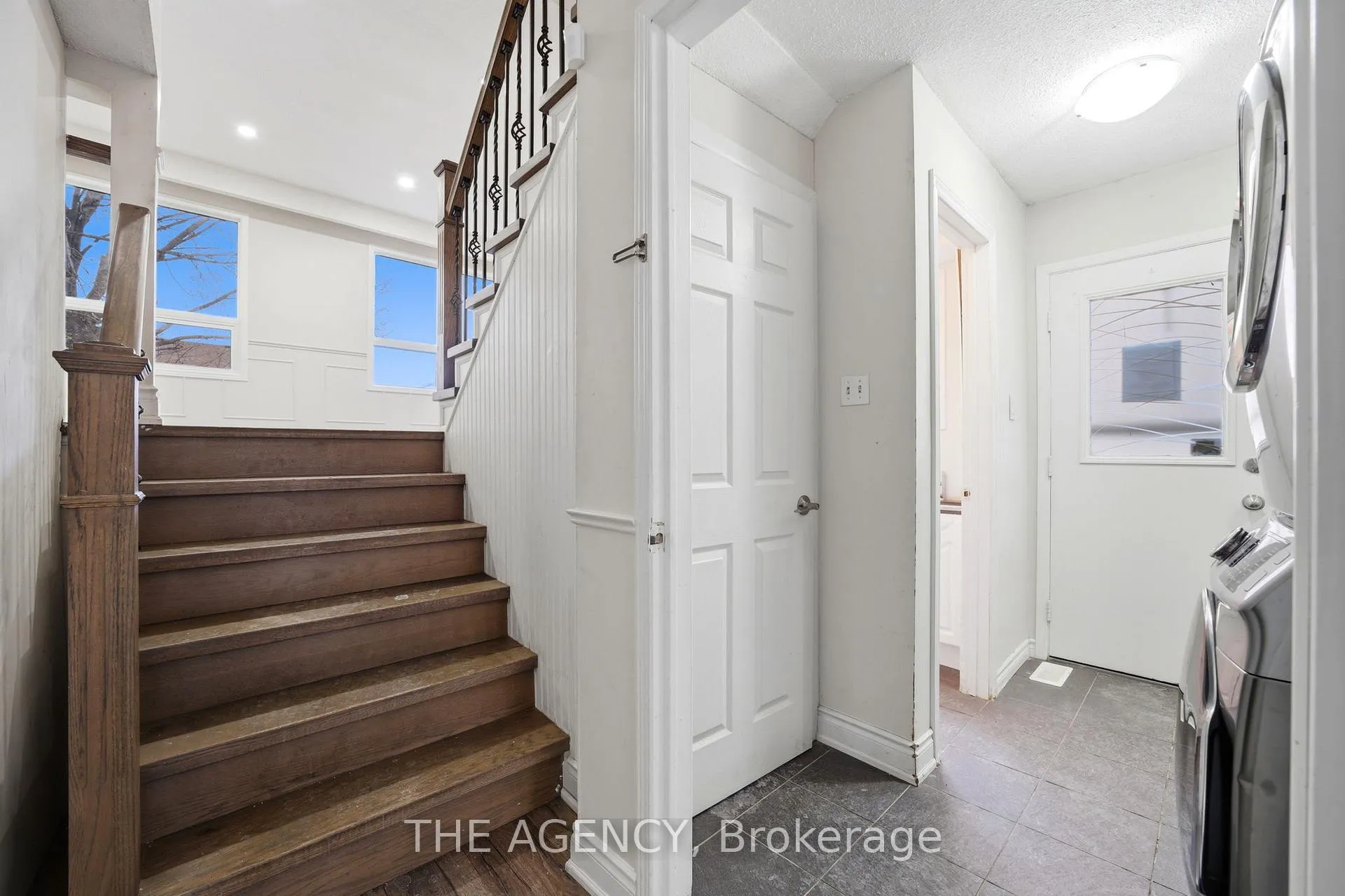 Photo 5 of 416 Hansen Road N, Brampton, Madoc — HOMEH