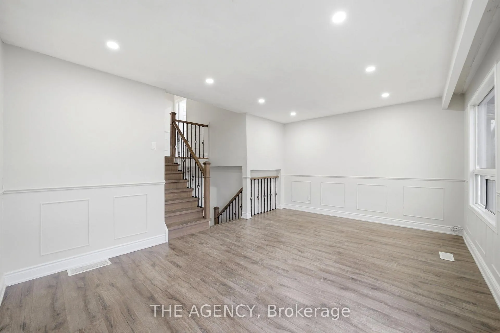 Photo 18 of 416 Hansen Road N, Brampton, Madoc — HOMEH