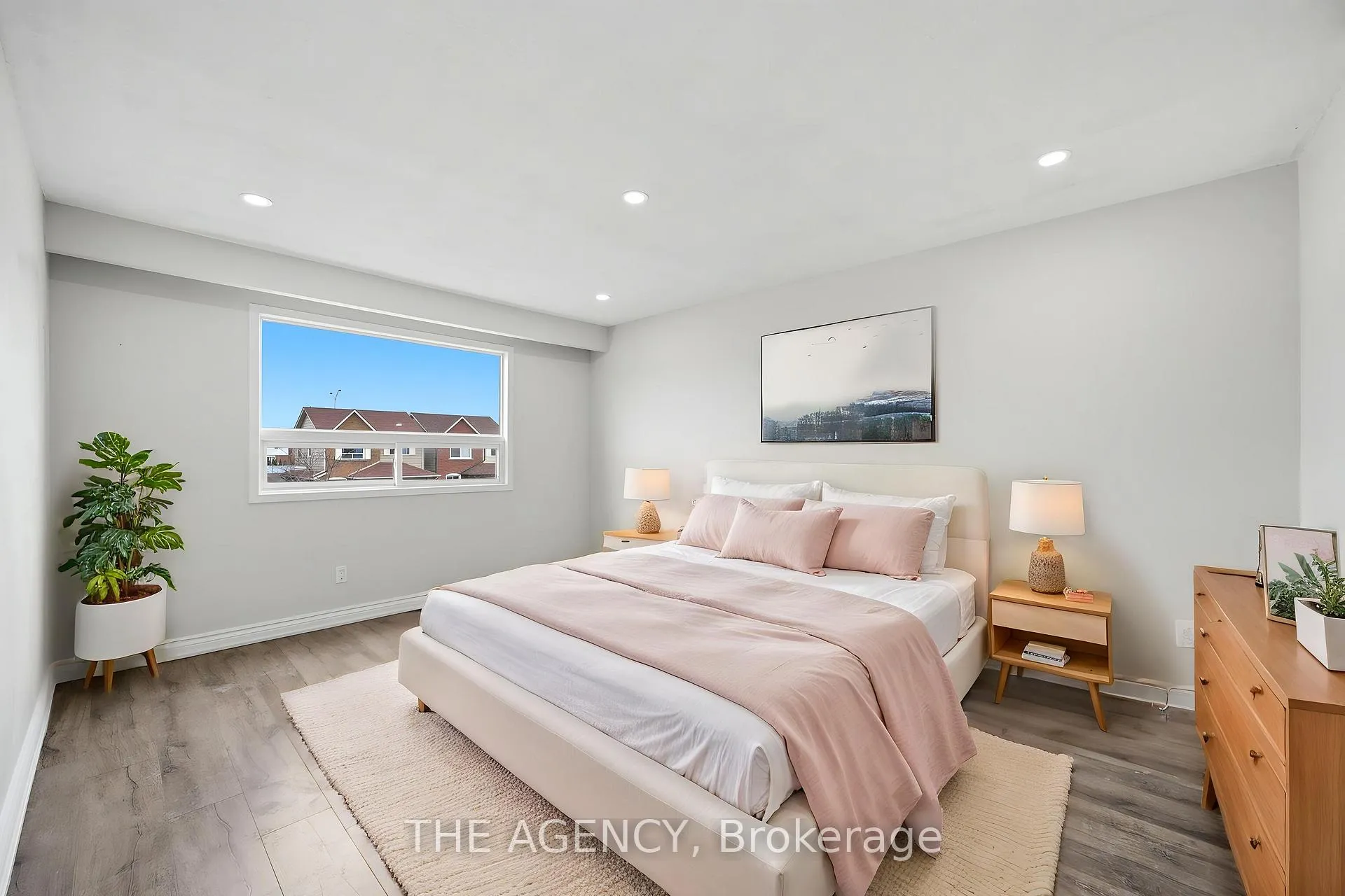 Photo 25 of 416 Hansen Road N, Brampton, Madoc — HOMEH