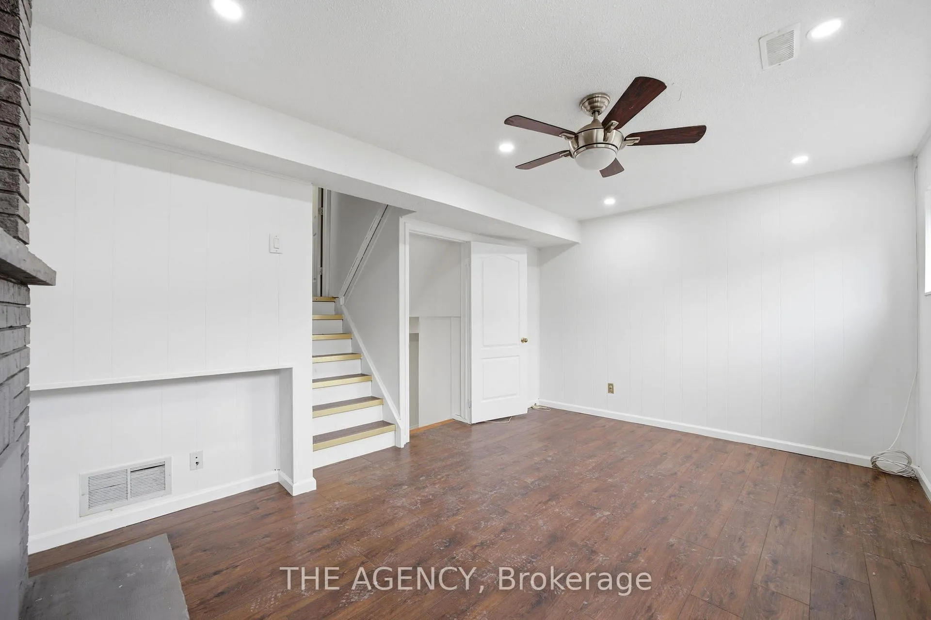 Photo 37 of 416 Hansen Road N, Brampton, Madoc — HOMEH