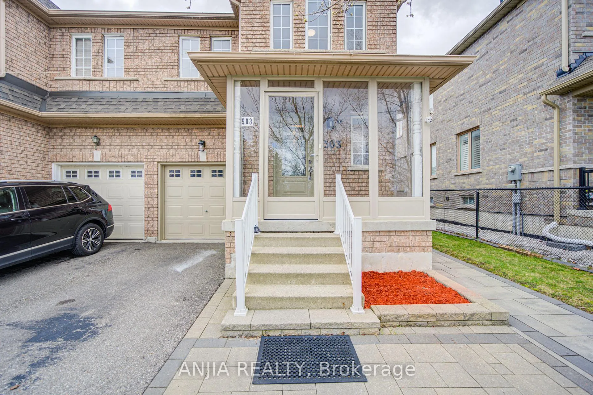 Photo 3 of 503 Caboto Trail, Markham, Village Green-South Unionville — HOMEH