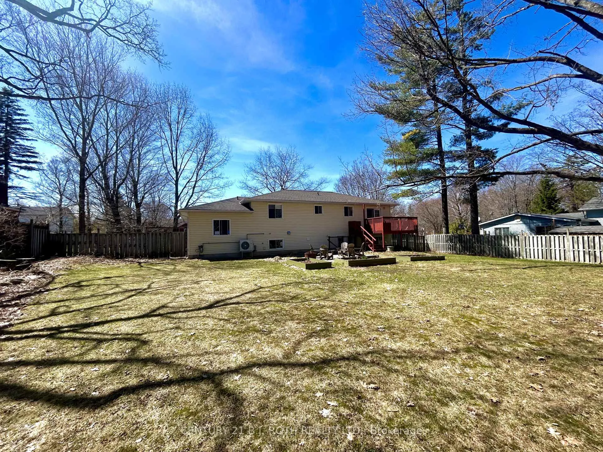 Photo 32 of 3861 East Street, Innisfil, Rural Innisfil — HOMEH