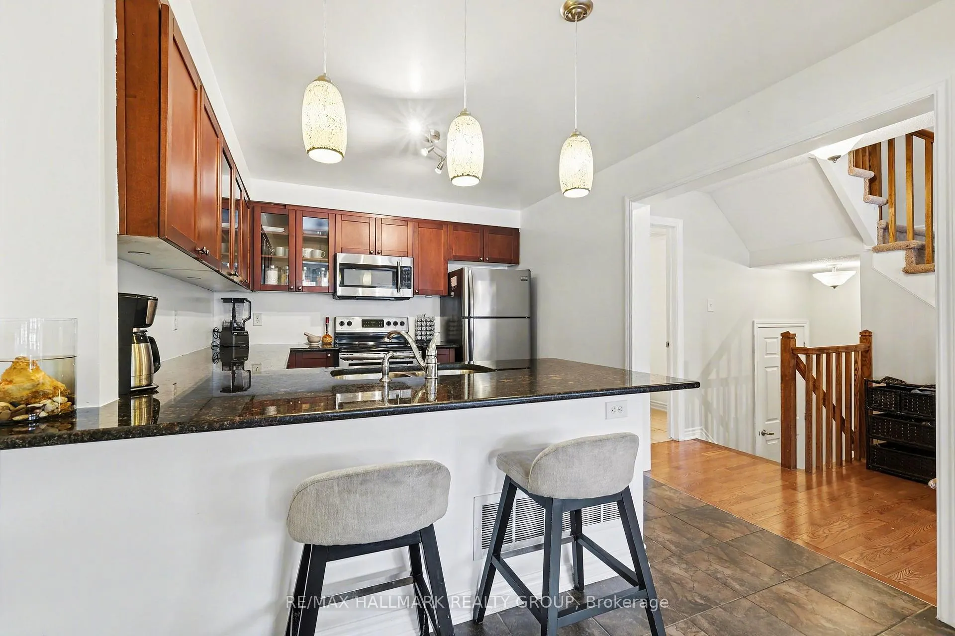 Photo 23 of 2516 Nutgrove Avenue, Ottawa, Barrhaven - Half Moon Bay — HOMEH