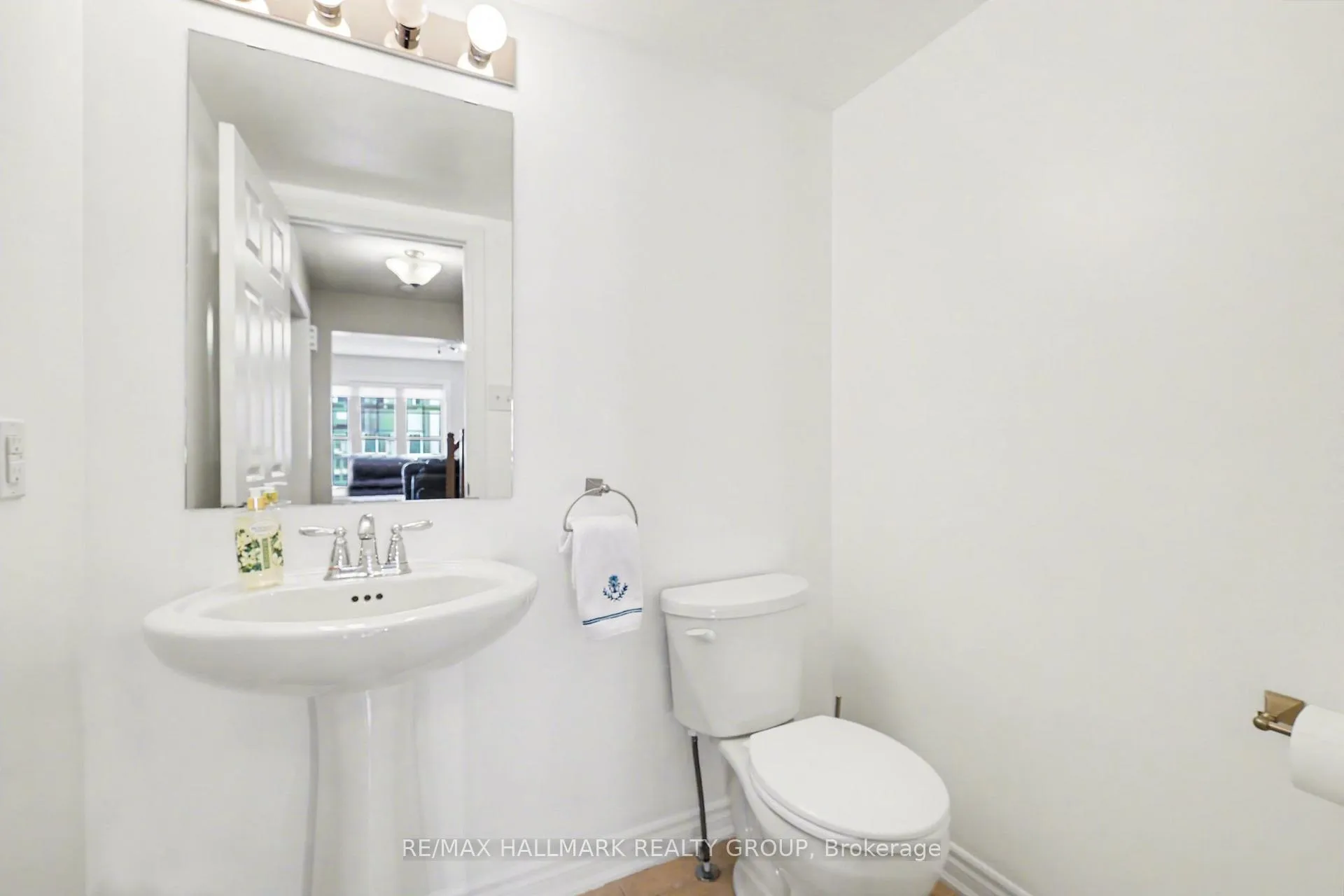 Photo 25 of 2516 Nutgrove Avenue, Ottawa, Barrhaven - Half Moon Bay — HOMEH