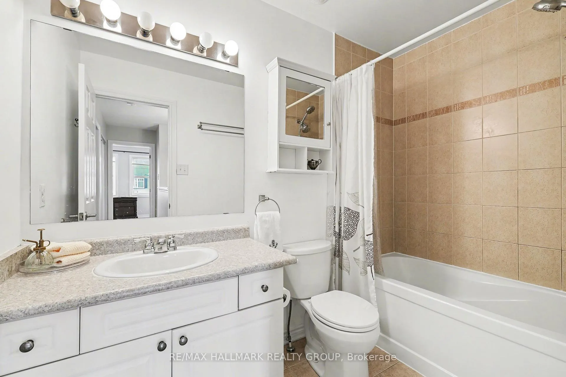 Photo 33 of 2516 Nutgrove Avenue, Ottawa, Barrhaven - Half Moon Bay — HOMEH