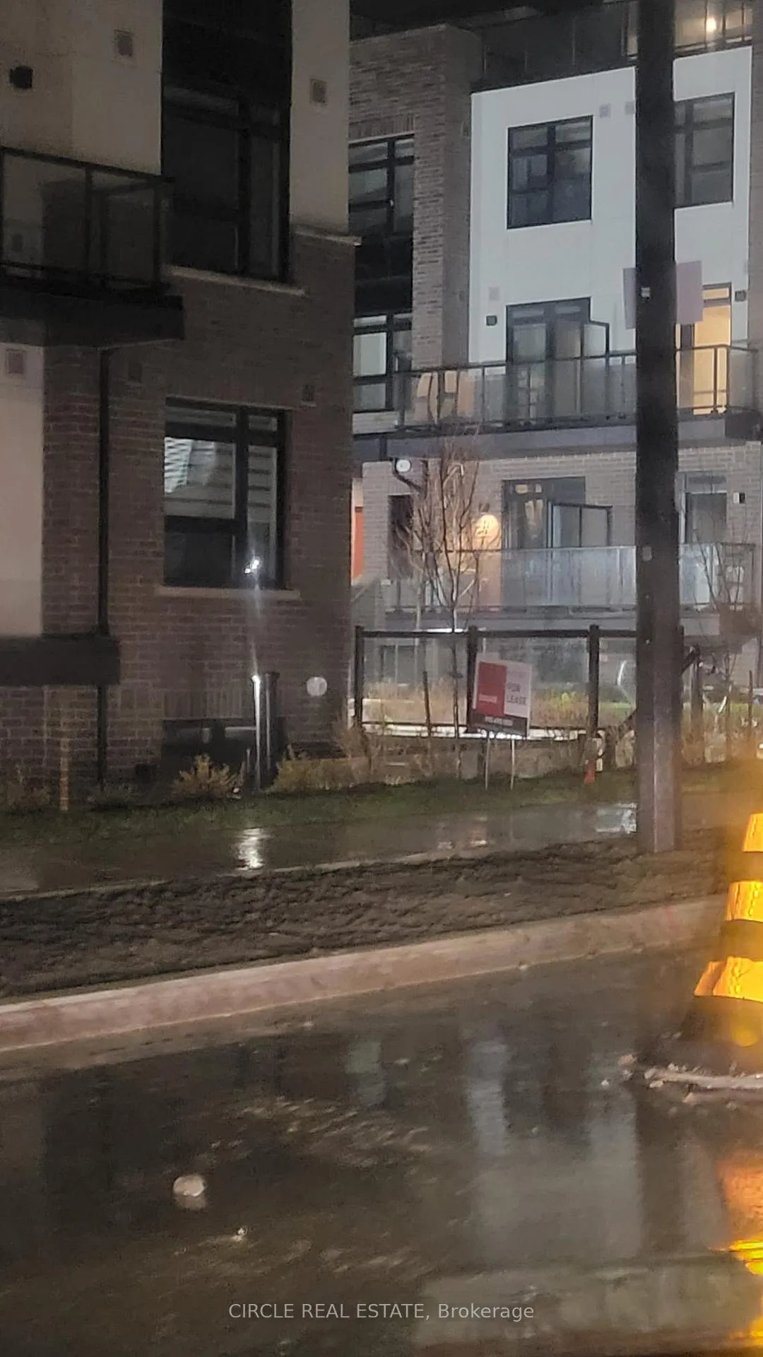 Photo 3 of Unit 127, 1569 Rose Way, Milton, Cobban — HOMEH