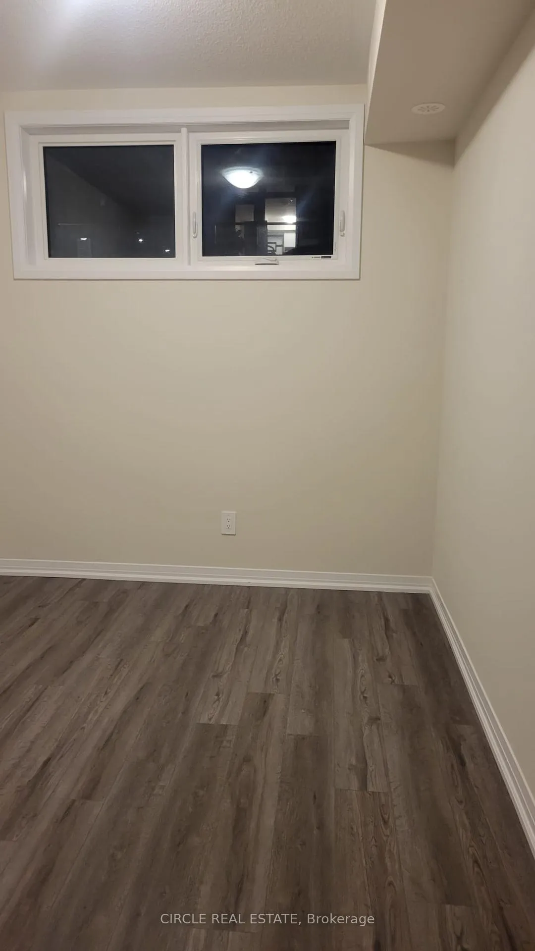 Photo 6 of Unit 127, 1569 Rose Way, Milton, Cobban — HOMEH