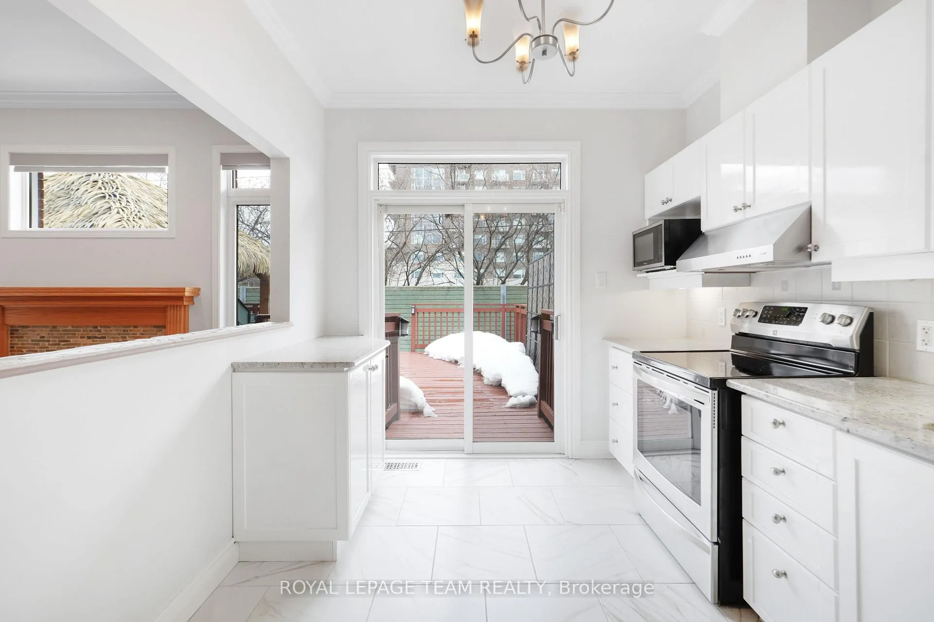 Photo 26 of 114 Bartlett Private, Ottawa, Hunt Club/Western Community — HOMEH