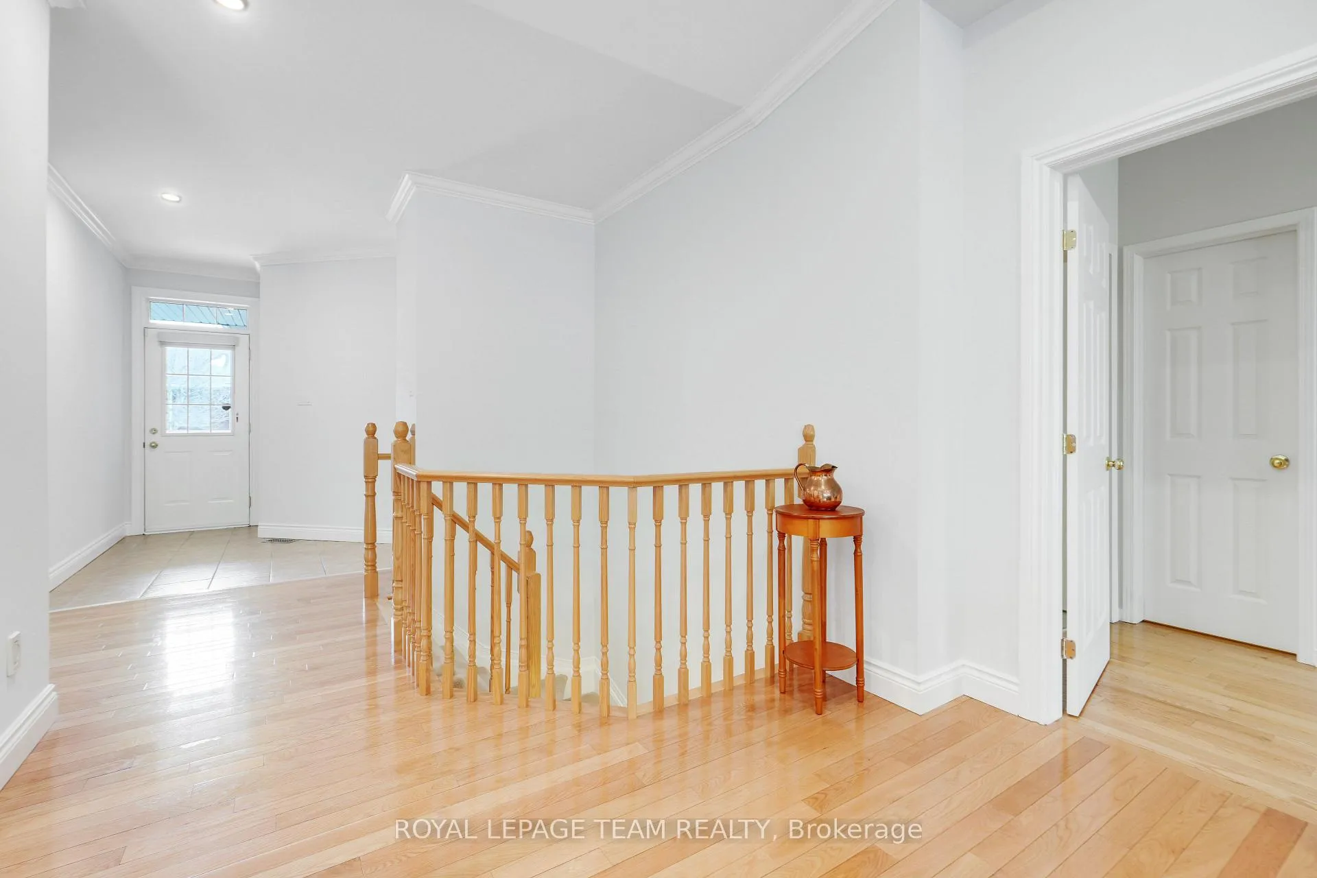 Photo 28 of 114 Bartlett Private, Ottawa, Hunt Club/Western Community — HOMEH