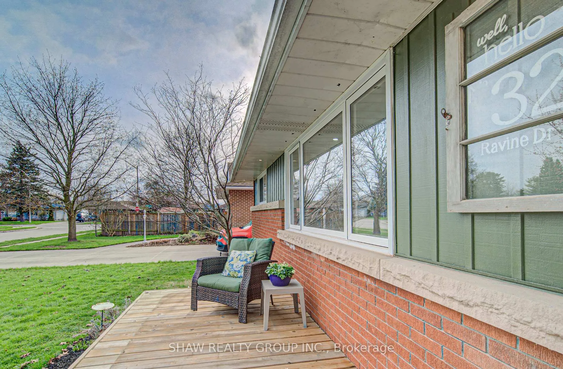 Photo 5 of 32 Ravine Drive, Cambridge — HOMEH