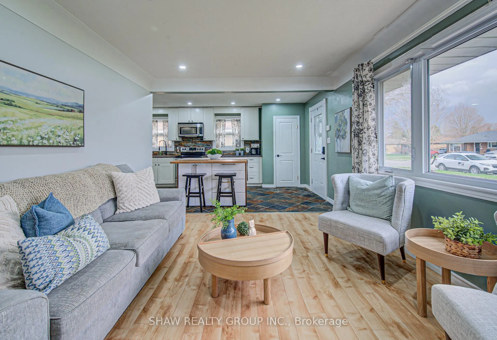 Photo 19 of 32 Ravine Drive, Cambridge — HOMEH