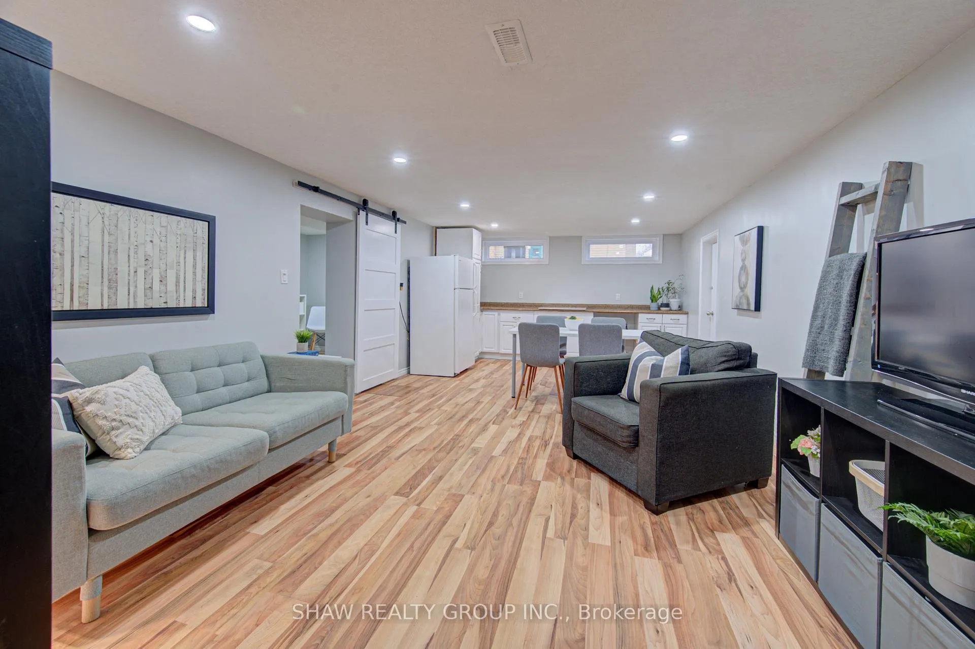 Photo 35 of 32 Ravine Drive, Cambridge — HOMEH
