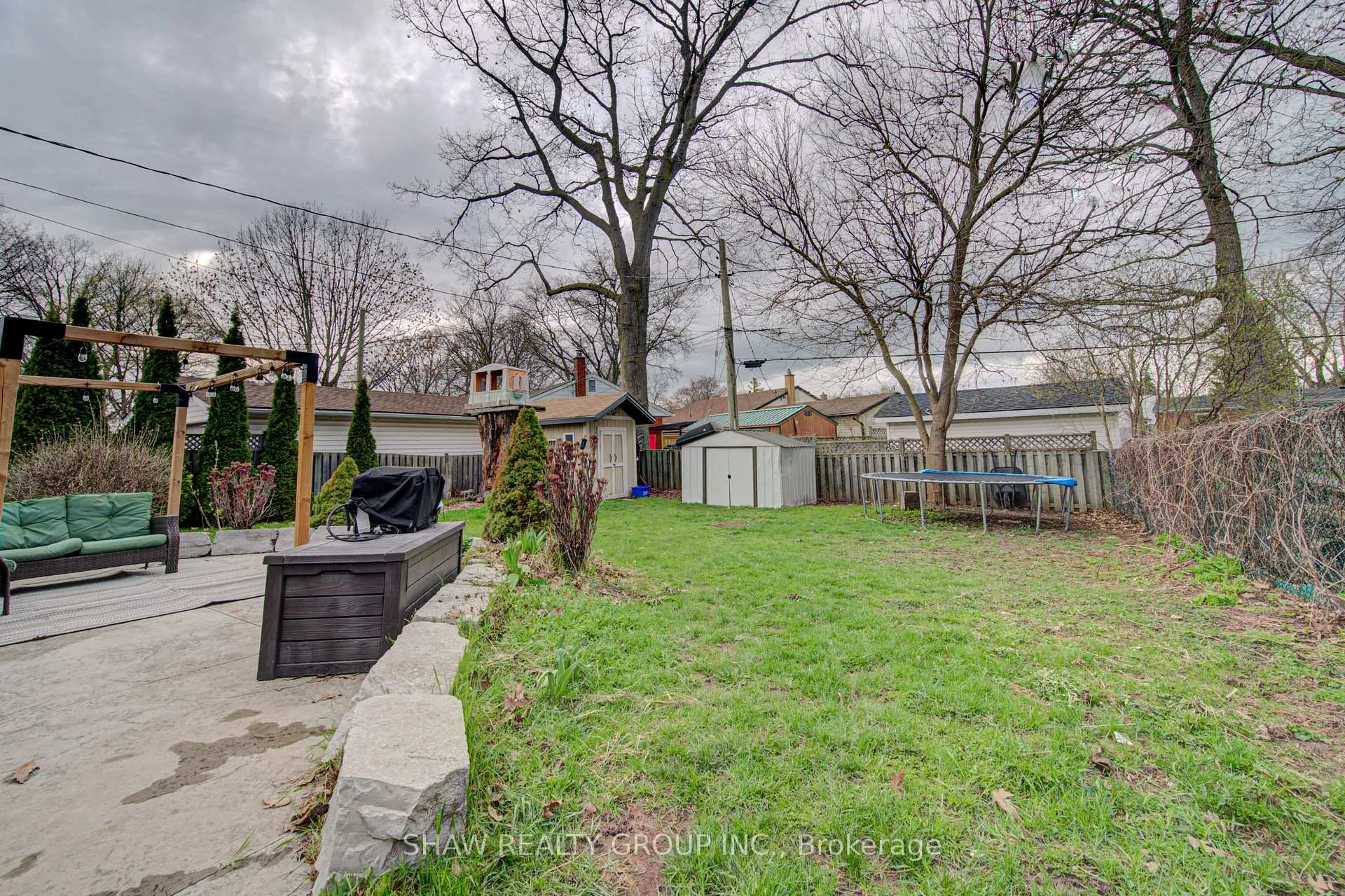 Photo 38 of 32 Ravine Drive, Cambridge — HOMEH